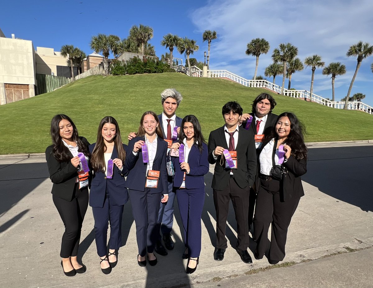 Huge congratulations to our McHi HOSA students  for advancing to International Competition! So proud of all of their hard work and dedication! <a href="/McAllenISDCTE/">McAllen ISD CTE</a> <a href="/McAllenISD/">McAllen ISD</a> <a href="/hdperez5/">Herman Perez</a> <a href="/lsandovalsilva/">Lilia Sandoval Silva</a> <a href="/Mchi_Yearbook/">McHiYearbook&News</a> <a href="/Spena1378/">Mrs. Sonia Elizondo</a> <a href="/McHiCTE1/">Mirtha N. Jimenez</a>