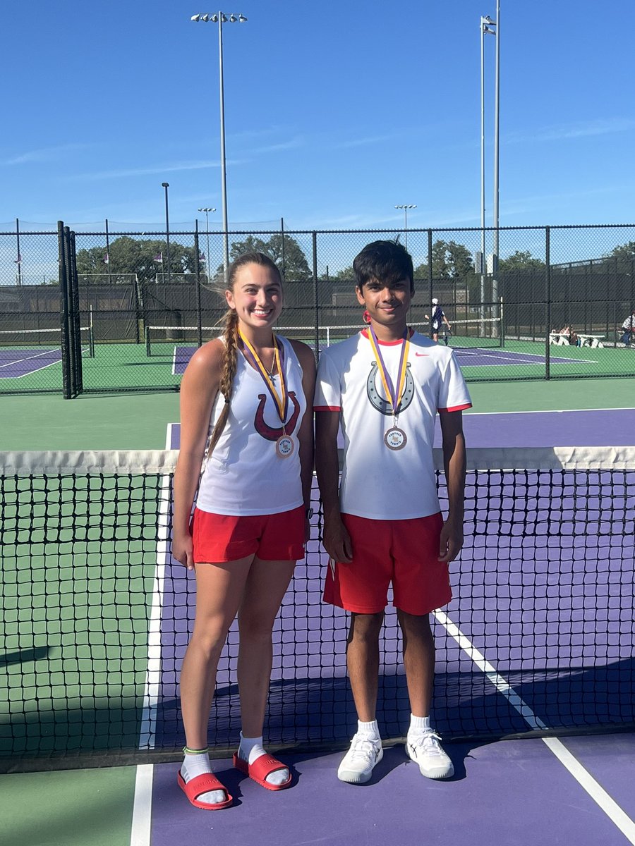 Hannah Maroney/Dhruv Bhat 3rd A draw mixed doubles at Liberty Hill. @BeltonISD @BeltonISDAth @LakeBeltonHS