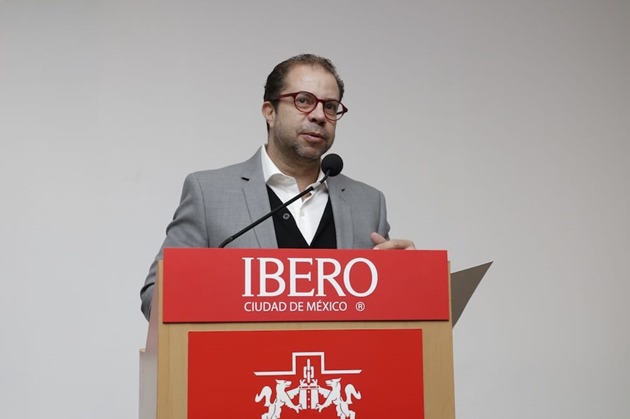 El #DebateINE es un ejercicio para que la ciudadanía conozca las propuestas de los aspirantes a la presidencia. Sobre esos proyectos conversaremos en <a href="/seabrehilo/">seabrehilo</a> con <a href="/MAG1970/">Manuel Alejandro Guerrero</a>.
📅8 abril
⌚17 horas
<a href="/RadioEducacion/">Radio Educación</a> 96.5FM Retransmisión martes 9 de abril 22 h. 1060AM