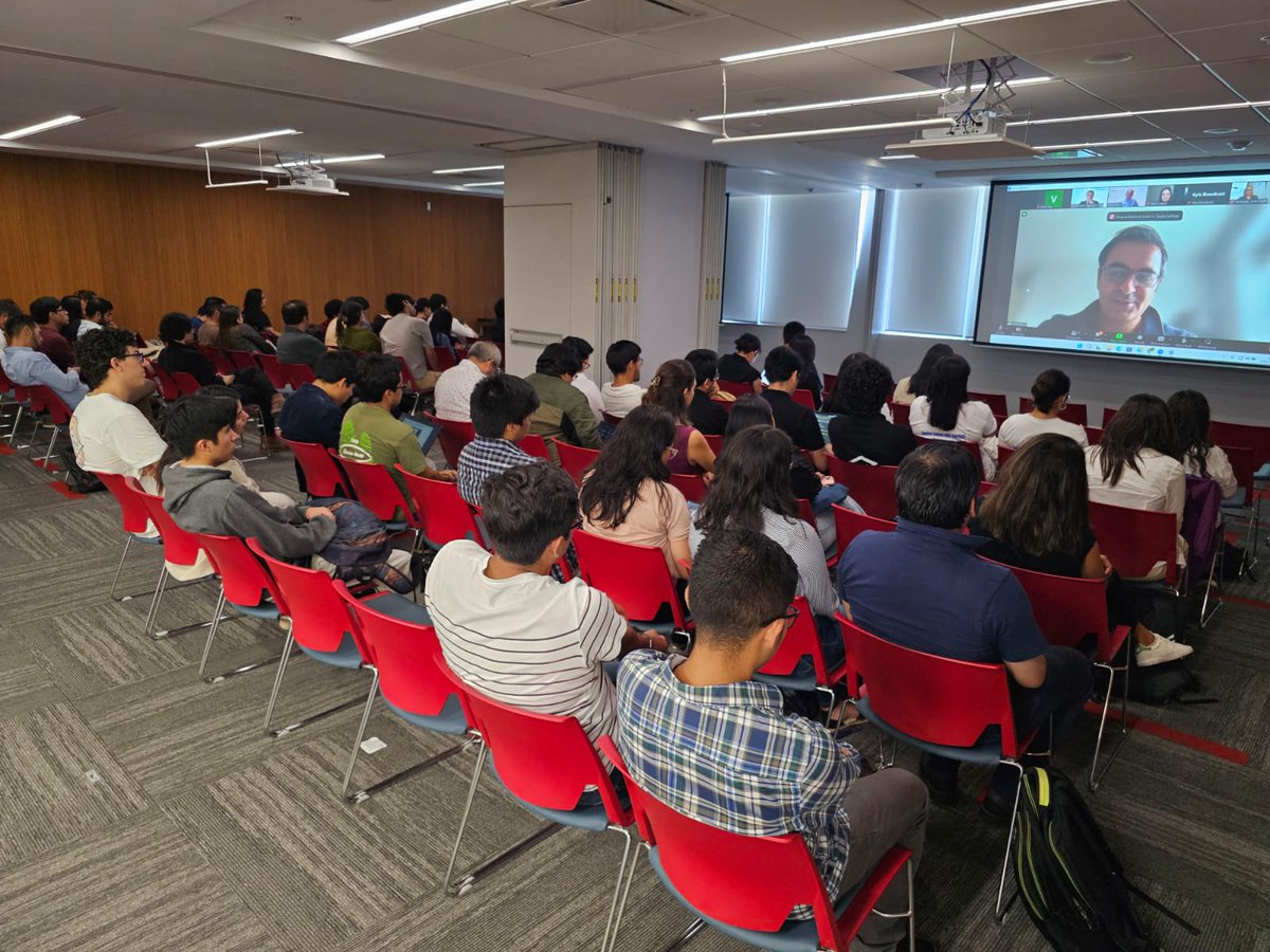 RochePharmaPeru's tweet photo. Inició la #Hackathon organizada por la Escuela de Salud Pública de la Universidad de Harvard, donde junto a #KeroLab, @CayetanoHeredia y @ussipan, buscamos soluciones para mejorar la atención del cáncer, enfermedades cardiovasculares, diabetes y salud mental.

@Roche #RochePerú https://t.co/emZpTtw0Tq