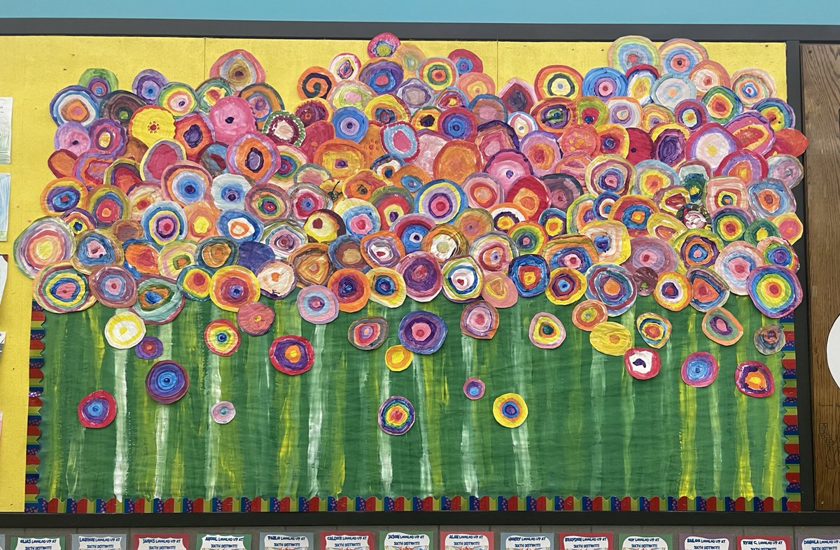 DillmoreArt's tweet image. Spring Break is here! @6thDistrictElem @covkyschools #springbreak #flowers #collaborativeproject