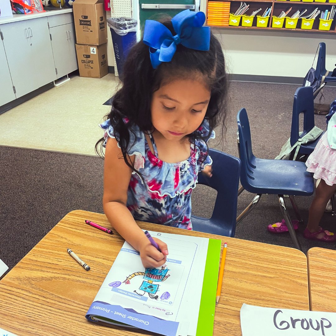 ProSolveEdu's tweet image. QUEST Adventures habla español! Support language learners&apos; development of SEL competencies and critical thinking skills in an engaging and fun way.

✅ Preview videos available in Spanish
✅ Key vocabulary &amp;amp; parent-facing materials in Spanish

#SummerLearning #MigrantEd