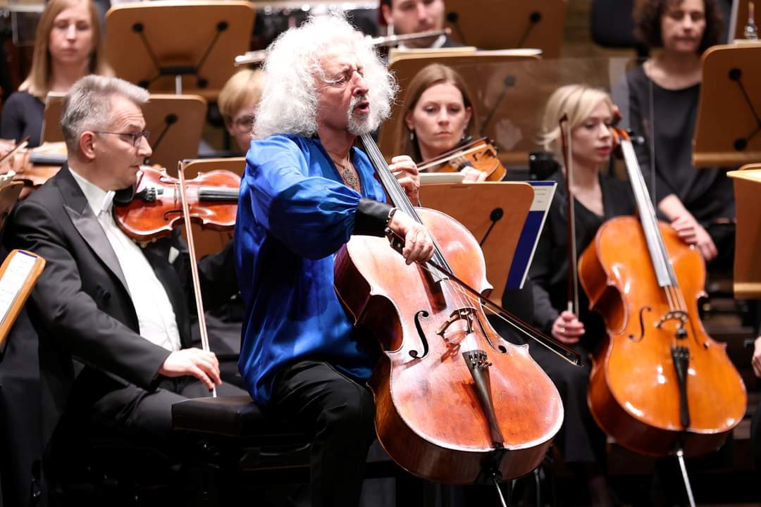 Mischa Maisky | SAINT- SAËNS | MAHLER
Fot. Cezary Aszkiełowicz 
Partnerem Sezonu Jubileuszowego w Filharmonii w Szczecinie jest <a href="/STRABAG_PL/">STRABAG Biuro Prasowe</a>