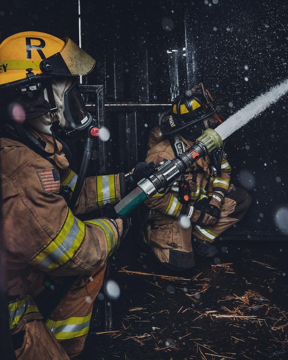 Tag a firefighter you'd like us to spotlight & share why! Let's thank the #EverydayHeroes in your community! 🔥 📸: Cody Shea | Tacoma Fire Department