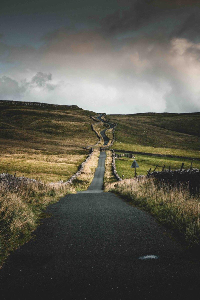 May you have grace to navigate your journey. Know when to slow down or when to walk faster. when you should re-trace your steps and address unfinished business, when to shake the dust from your feet and leave the past behind. May mercy and hope mark your every step. #niteblessing