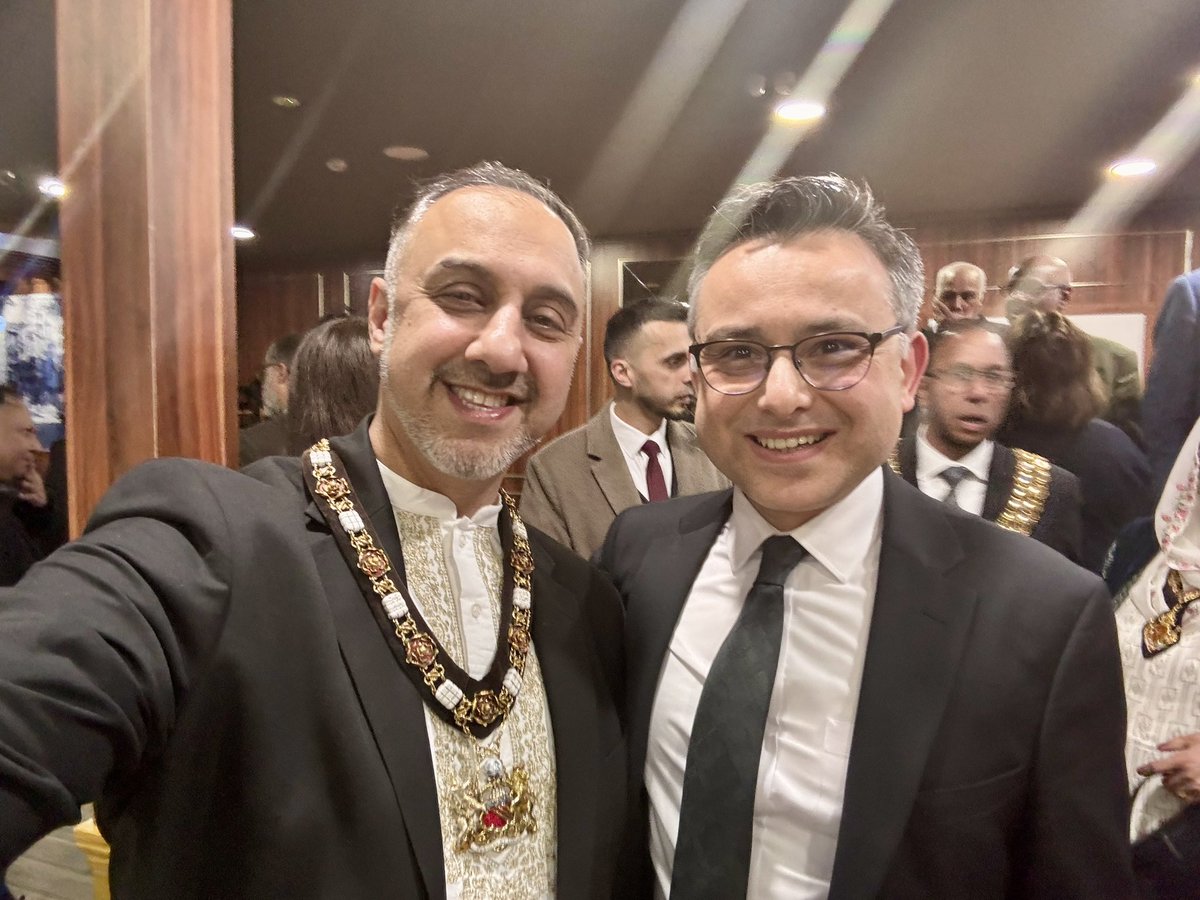 Thank you to Seyfi Sayin the Turkish Consul General, Türkiye in Manchester for hosting a fantastic Iftar at Istanbul Grill — a lovely evening of unity, kindness and peace.