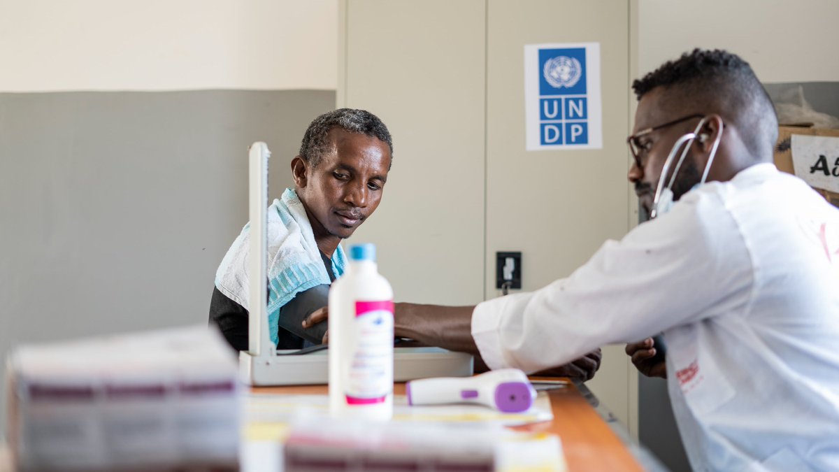 On #WorldHealthDay, let's reaffirm our commitment to 'my health, my right' by safeguarding our environment & promoting equitable laws. See how @UNDP is paving the way for healthier communities worldwide. 👉 go.undp.org/3GNH