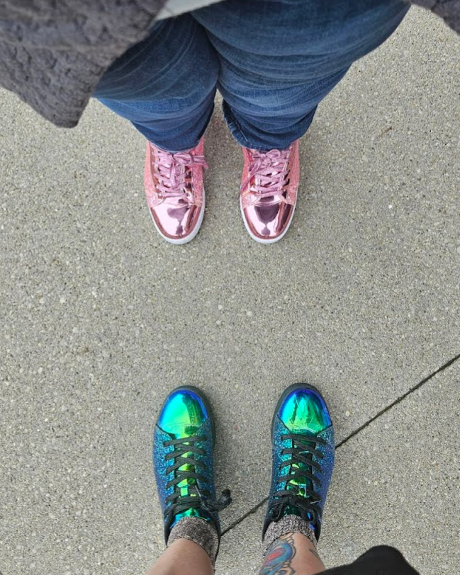 MeriJenBen's tweet photo. Later, #pla2024. The sparkly shoes will return in Minneapolis. (@trixiemattel for closing season!) https://t.co/92QmT1p9MB