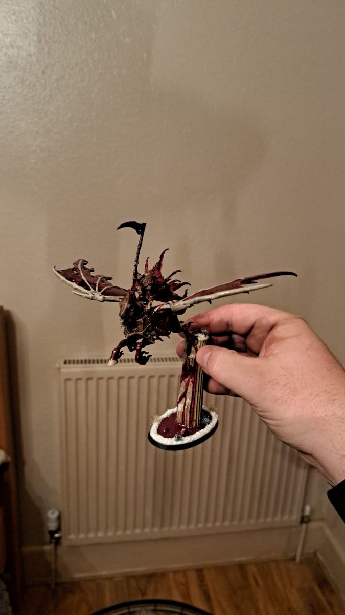 DOM_MEGA_'s tweet photo. Got a big old box of nighthaunt for sale 
£350 and we can sort out postage 
A selection of all the necessary heros neededs
Chainrasps x 20
Hexwraiths x10
Spirit Hosts x 3
Bladegheist Revenants x 60
Chainghasts x 2
Myrmourn Banshees x4
3130 points.
#WarhammerCommunity https://t.co/NxJjp3Mg3p