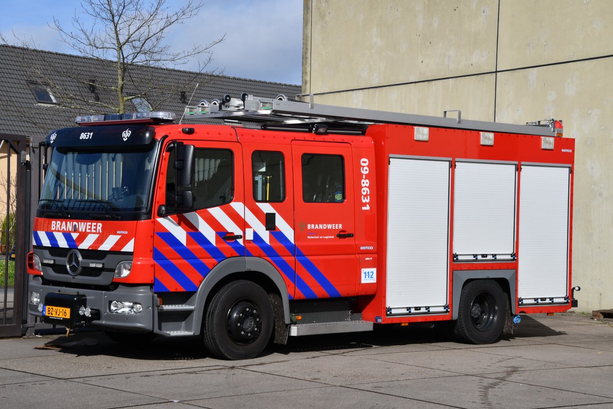 De afdeling Materieel &amp; Logistiek heeft sinds maart 2024 de voormalige TS 4231 van de post Nigtevecht in gebruik genomen met roepnummer 09-8631 als reservevoertuig en t.b.v. Opleiden en Oefenen.