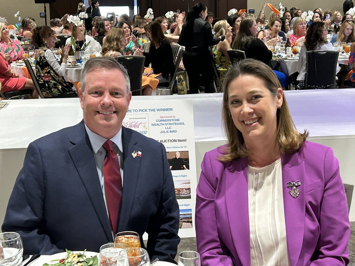 Great event today with the Colleyville Woman’s Club. A lot of money was raised for Tarrant County charities. I was honored to lead the opening prayer after being introduced by NBC 5’s Deborah Ferguson. Enjoyed sitting w/Judges Kimberly Fitzpatrick and Megan Fahey.