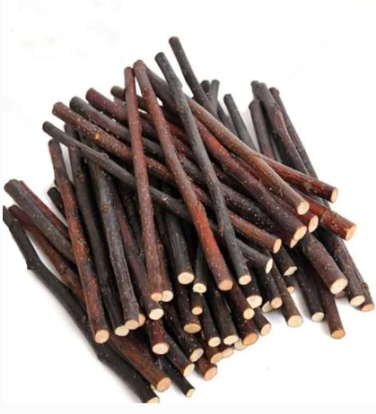 CapriFriends's tweet photo. Check out these natural Apple Sticks for small animals like rabbits, guinea pigs, and hamsters!
 Perfect for chewing and promoting healthy teeth. 🍏
https://t.co/WhJJfkdCI0

🐇 #PetTreats #SmallAnimals https://t.co/5kVQz4QNi1