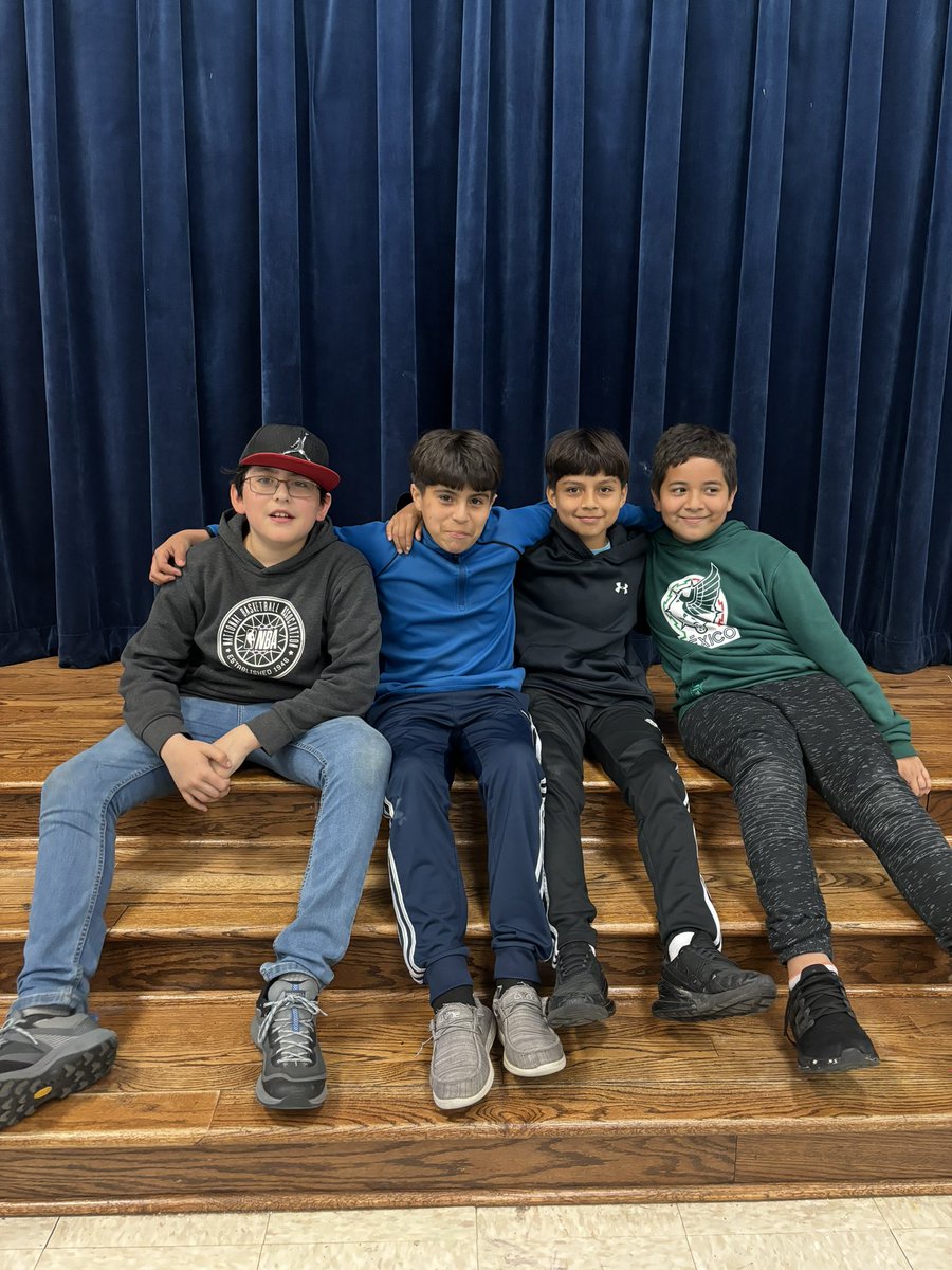 HerreraHuskies's tweet image. A big congratulations to our 2024 Multiplication Madness Champion, Angel! 🏆🥇
🥈2nd Place: Kevin
🥉3rd Place: Gael
#HerreraHuskies #mathfun #multiplicationmadness