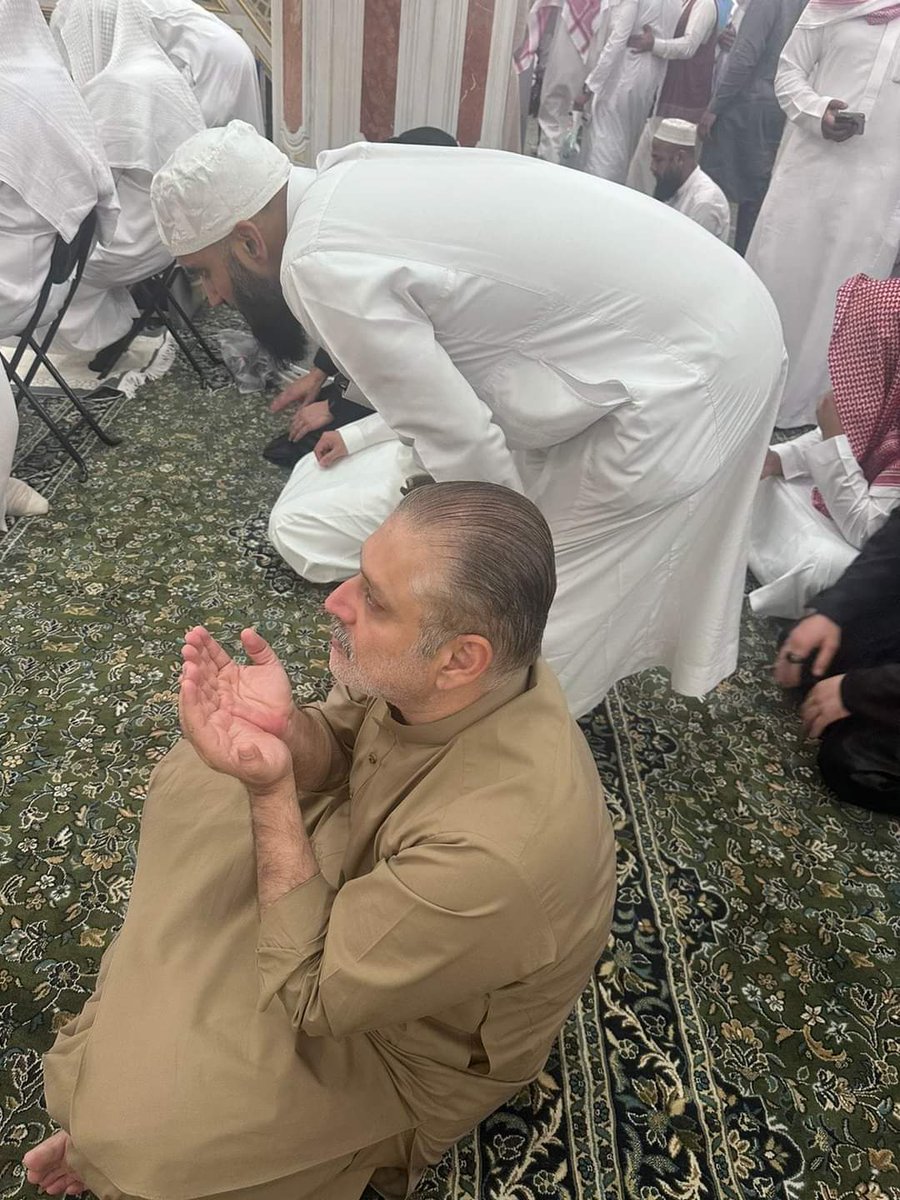 LiaquatShahani_'s tweet photo. ماشاءالله مديني شريف ❤️   @sharjeelinam @qnqamar https://t.co/VNxfLpnwt7