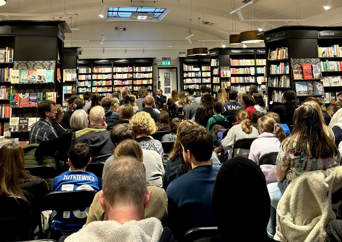 There was quite a crowd for Lemony Snicket @DanielHandler at @waterstonesbath - thoroughly entertaining! #booklover #bookblogger #booktwt #booktwitter #bookstagram #BooksWorthReading