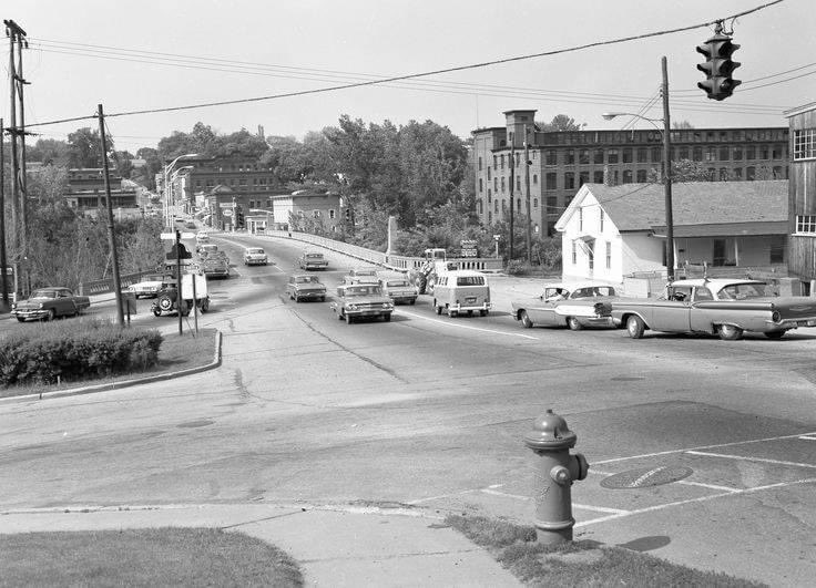 Burlington looking into Winooski, 1965

Back when you didn’t have to be gay/transgender to get elected in Winooski.