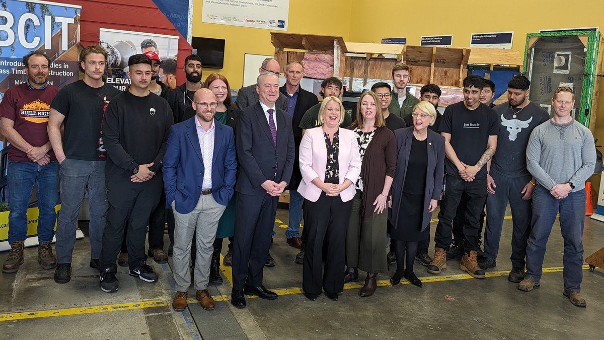 Lisa Beare, Minister of Post-Secondary Education & Future Skills, along with students and representatives from various skilled trades and post-secondary institutes were at BCIT today to celebrate the recent launch of the TradeUpBC website (tradeupbc.ca). #SkilledTrades