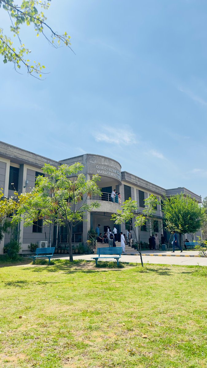 shadabyousufxai's tweet photo. Quaid I Azam School of Management Sciences ( QASMS ). ✨💖
#QAU #qau #QASMS #management #science #university #Islamabad https://t.co/xkMBImua1P