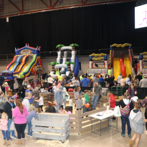 KICK104's tweet photo. Listeners who won Kids Fair tickets, come and pick them up at the studios before 5pm today!
Kids Fair is this weekend! #CountyMusicLife #BlackHillsCountry #RapidCityCountry #SDCountryMusic #CountryHits104 #CountryVibesSD #KICK104Country #CountryMusicFans #DowntownRapidCity https://t.co/miPtTBRIwQ