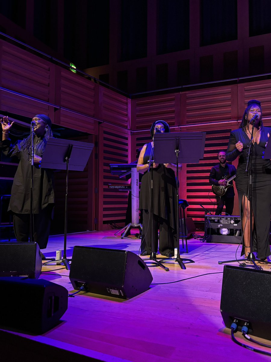 atomryan's tweet photo. Stunning show celebrating British Black music @BlackVoicesUK @MicaParisSoul at @KingsPlace tonight https://t.co/emxd38NOfF