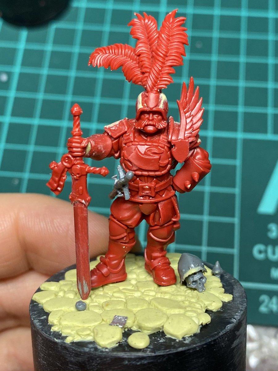 A conversion from a human blood bowl player I made in early 2021. I did cities of Sigmar before it was cool, I guess 😂 #WarhammerCommunity