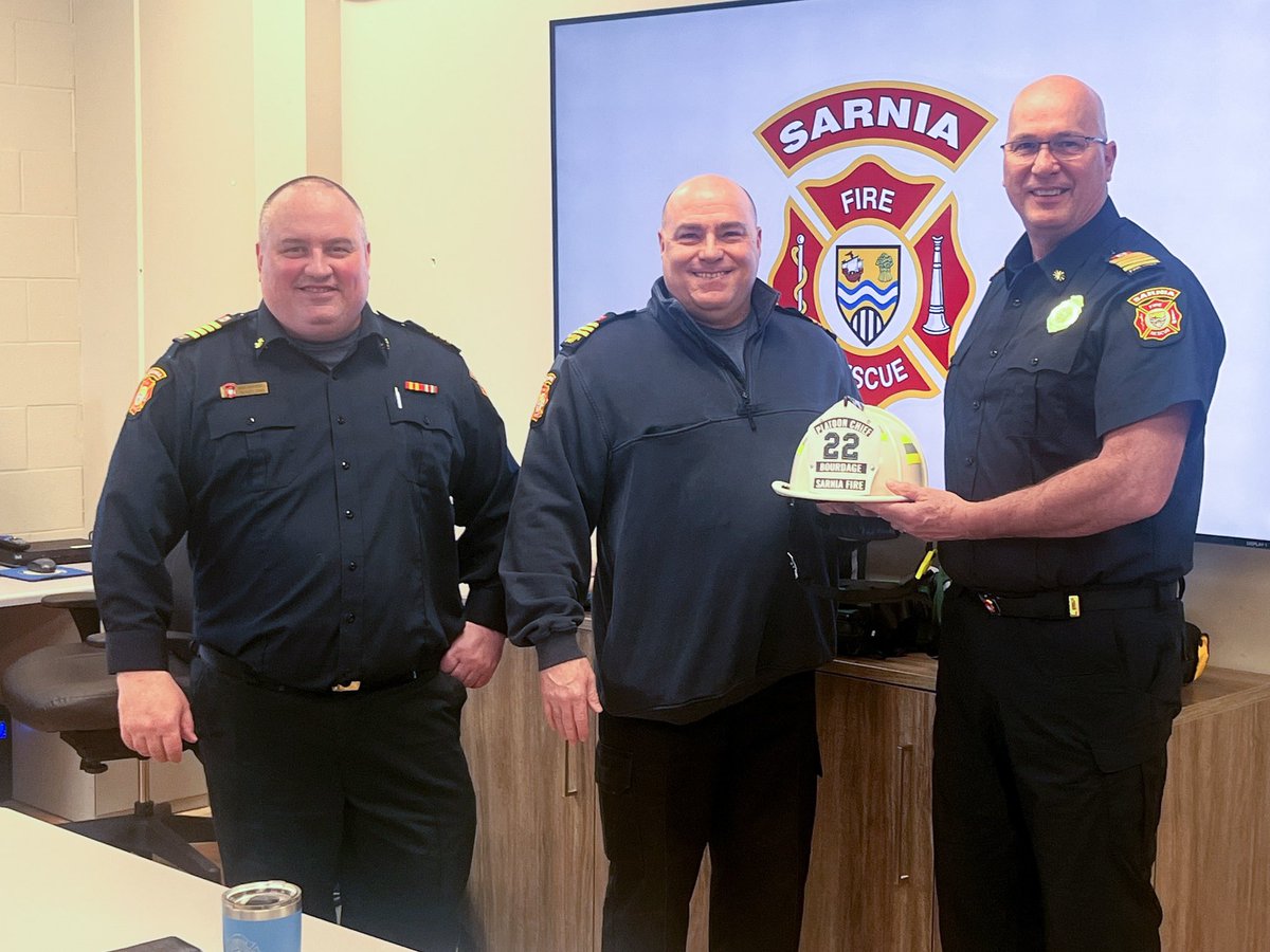 Sarnia Fire Rescue tweet media