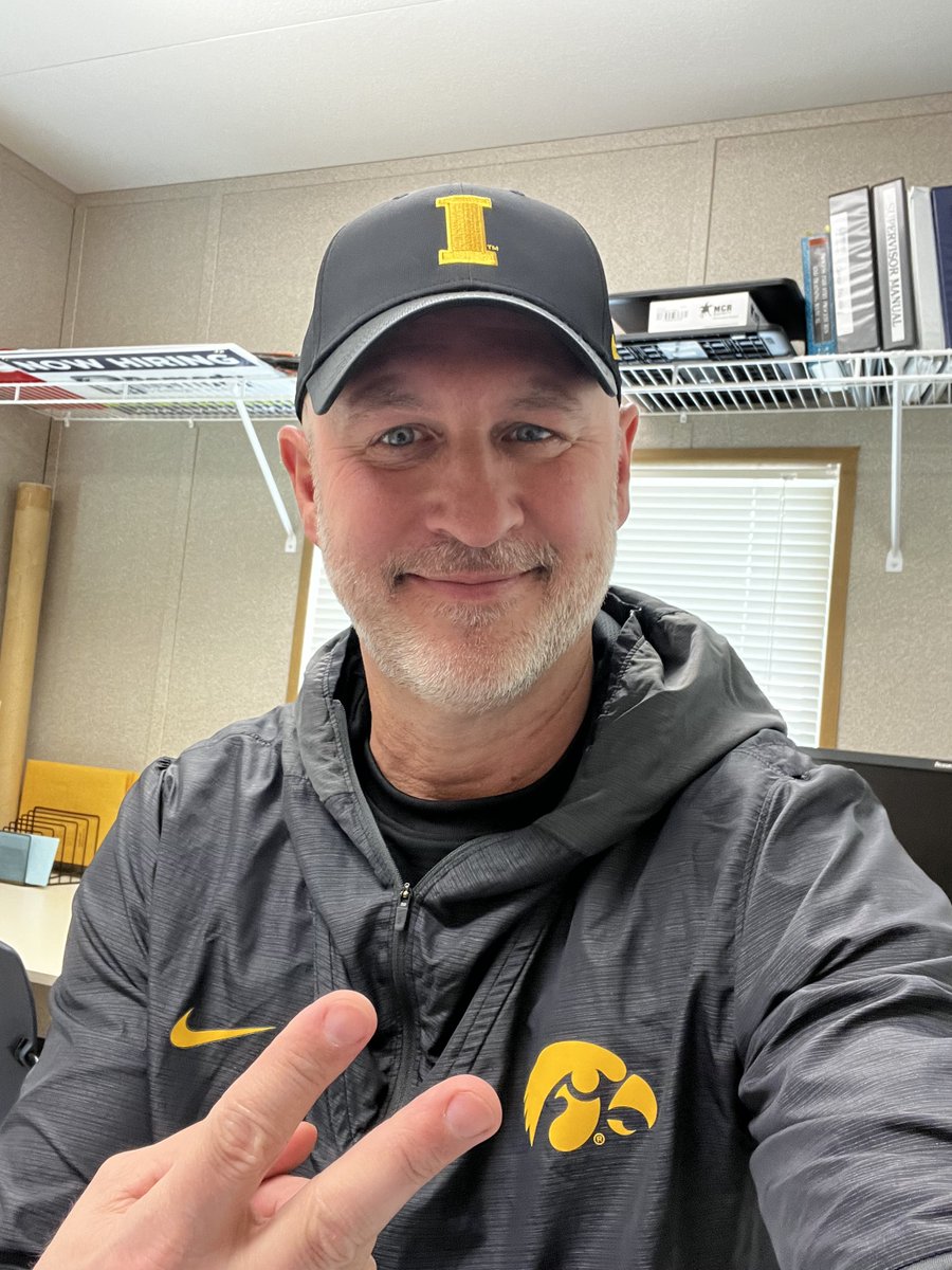 RemedyCR's tweet photo. Remedy Intelligent Staffing employees are cheering on the Iowa Women's Basketball team today in the Final Four game! Let's go HAWKS!!! @caitlynclark22 Iowa Women's Basketball University of Iowa 💛
#RemedyIntelligentStaffing #CedarRapidsIowa #IowaCityIowa #WaterlooIowa... https://t.co/OpQwaR5vCR