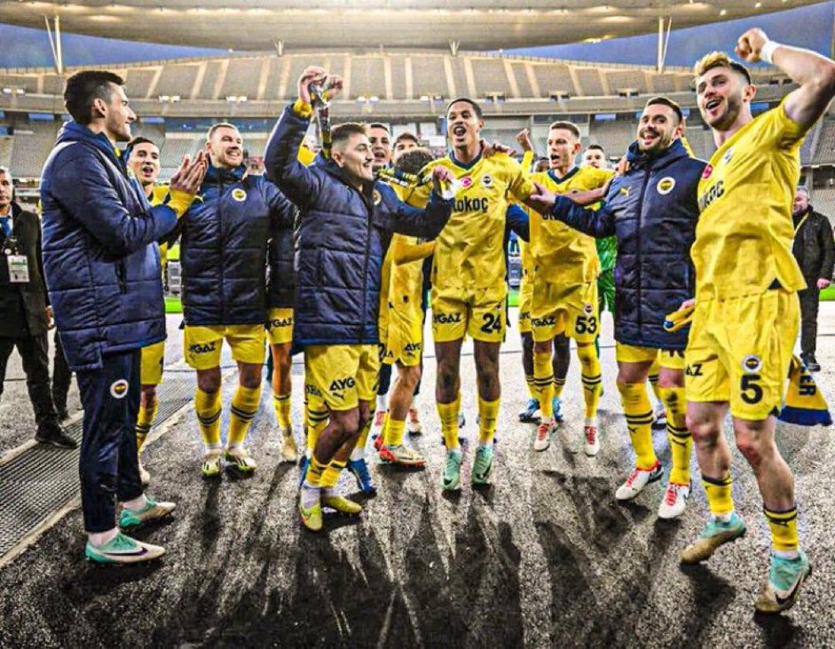 Sonuç ne olursa olsun 2023/24 Fenerbahçe’si kalbimin en güzel yerinde olacak.