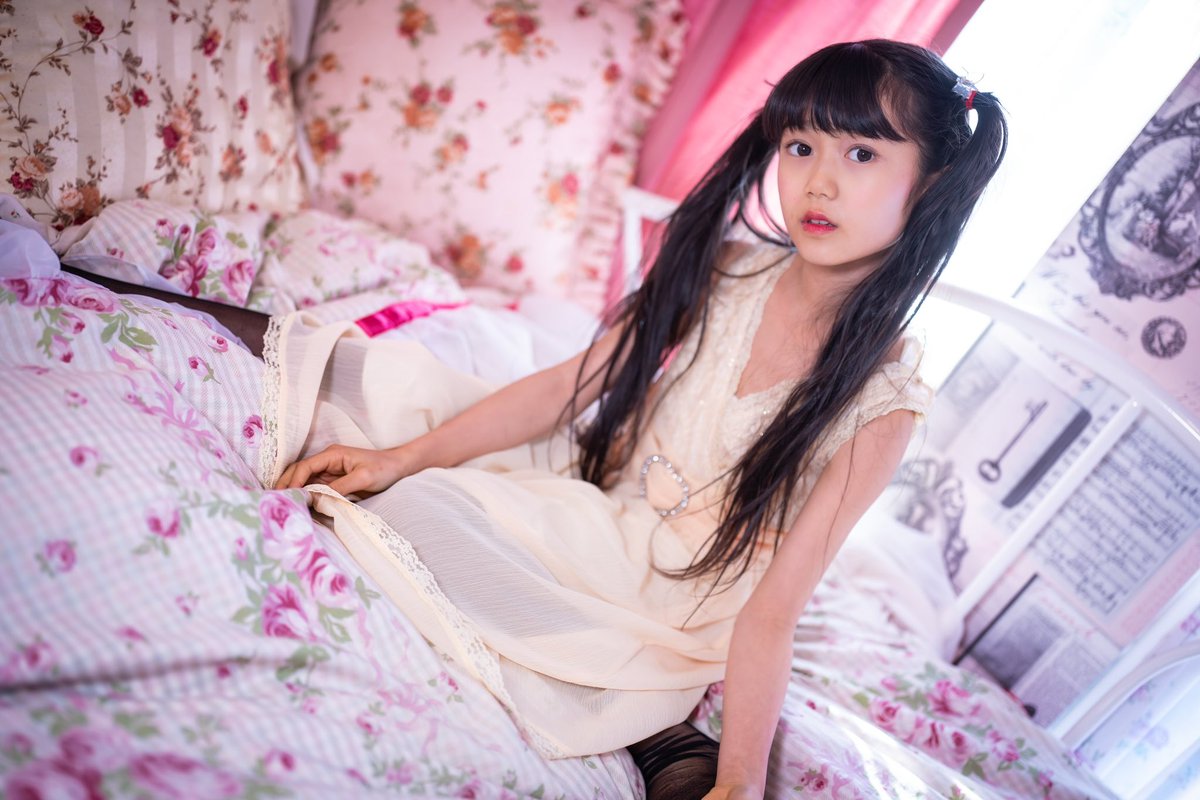 ayaya0333i's tweet photo. ここみん（新JS4）イエローのドレスも似合ってましたね🥰 #ここみん @koko219fukuoka @haikaraphotos https://t.co/sfCJo4o3y1