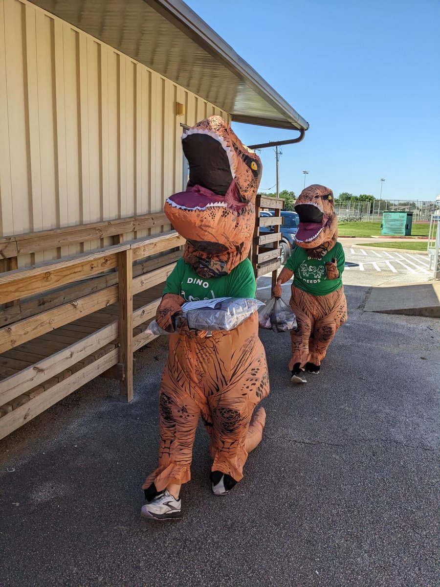 Dino Deeds tweet media