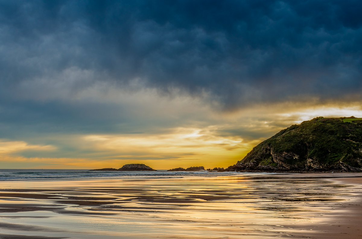 MOLLARRI. #ZARAUTZ #ZARAUTZBEACH @starbienatotxa @hacerfotos @Nikonistas #fotografia #Fotos