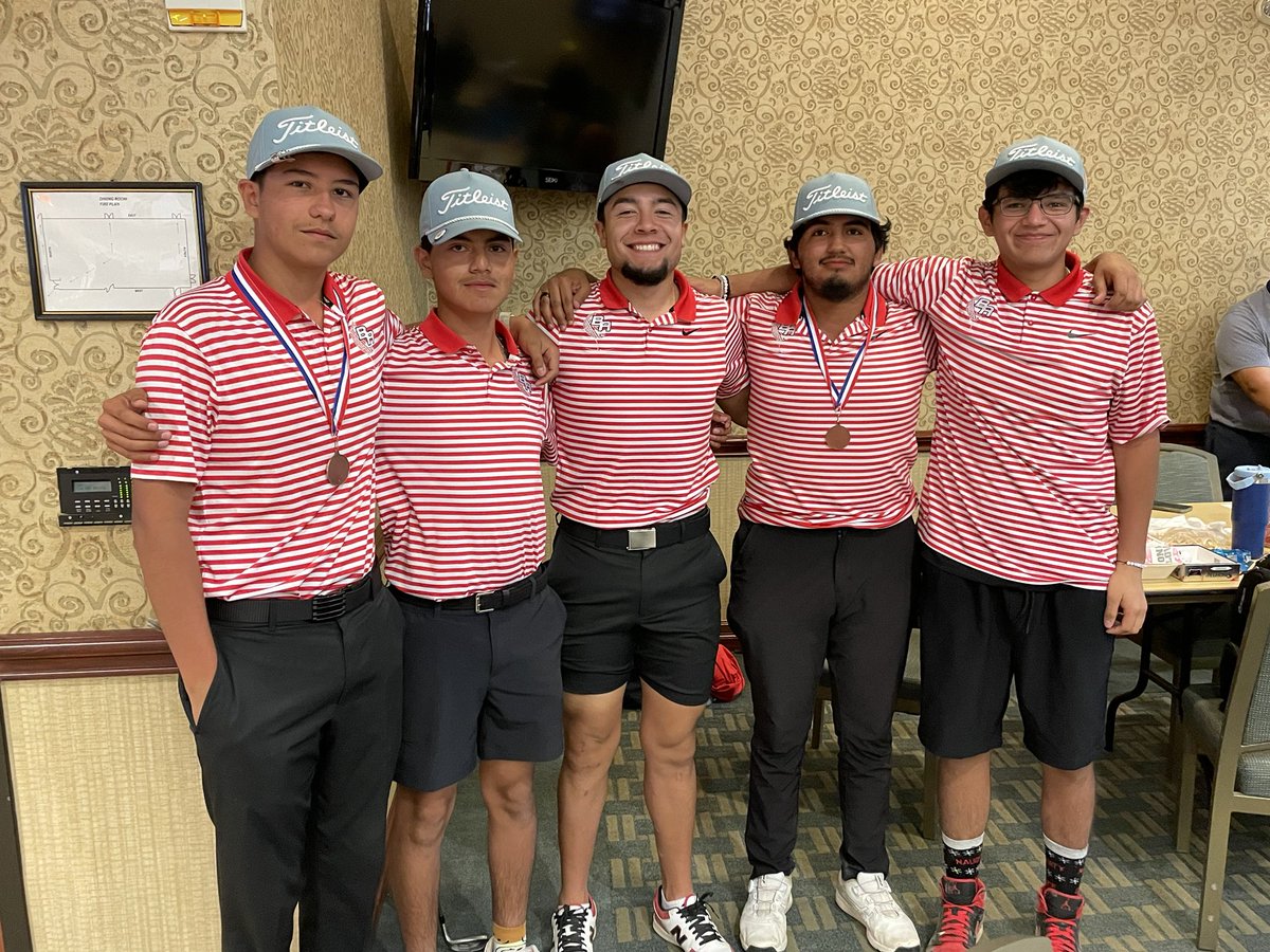 Congratulations to these gentlemen on placing 2nd in the District Tournament! First time ever that a Bel Air Boys Team has placed 2nd at the District Tournament. ⁦@BelAirHigh⁩ ⁦@YISDAthletics1⁩ ⁦@Amberherrera22⁩ #LOYALFOREVER