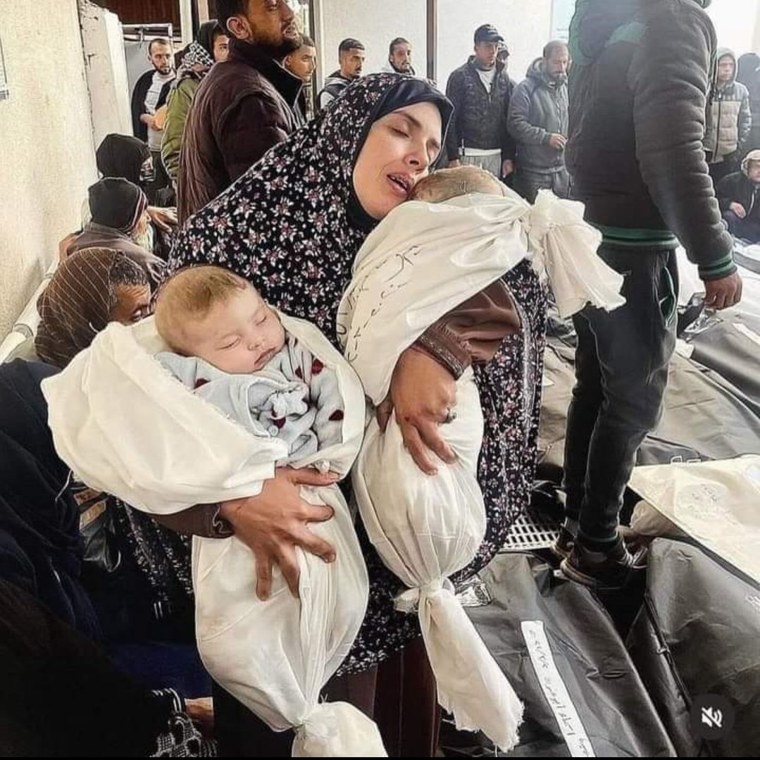 Evlad acısı çeken Gazze'li annelerin feryadı arşı titretir...

Şu mübarek gecenin yüzü suyu hürmetine Rabbim İsrail'in belasını versin. Amin amin amin.

GAZZE'Yİ UNUTMA UNUTTURMA.