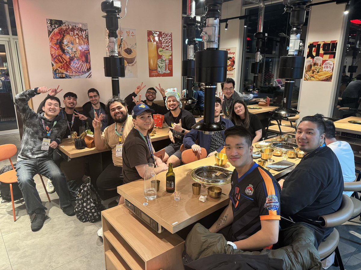 Korean BBQ with the homies shout out <a href="/YoumuusYT/">Phil / Youmuus</a> for covering the bill !!! 🐐