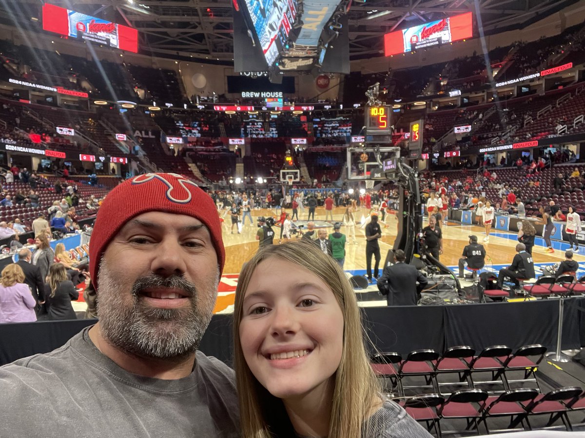 Paul Como tweet media