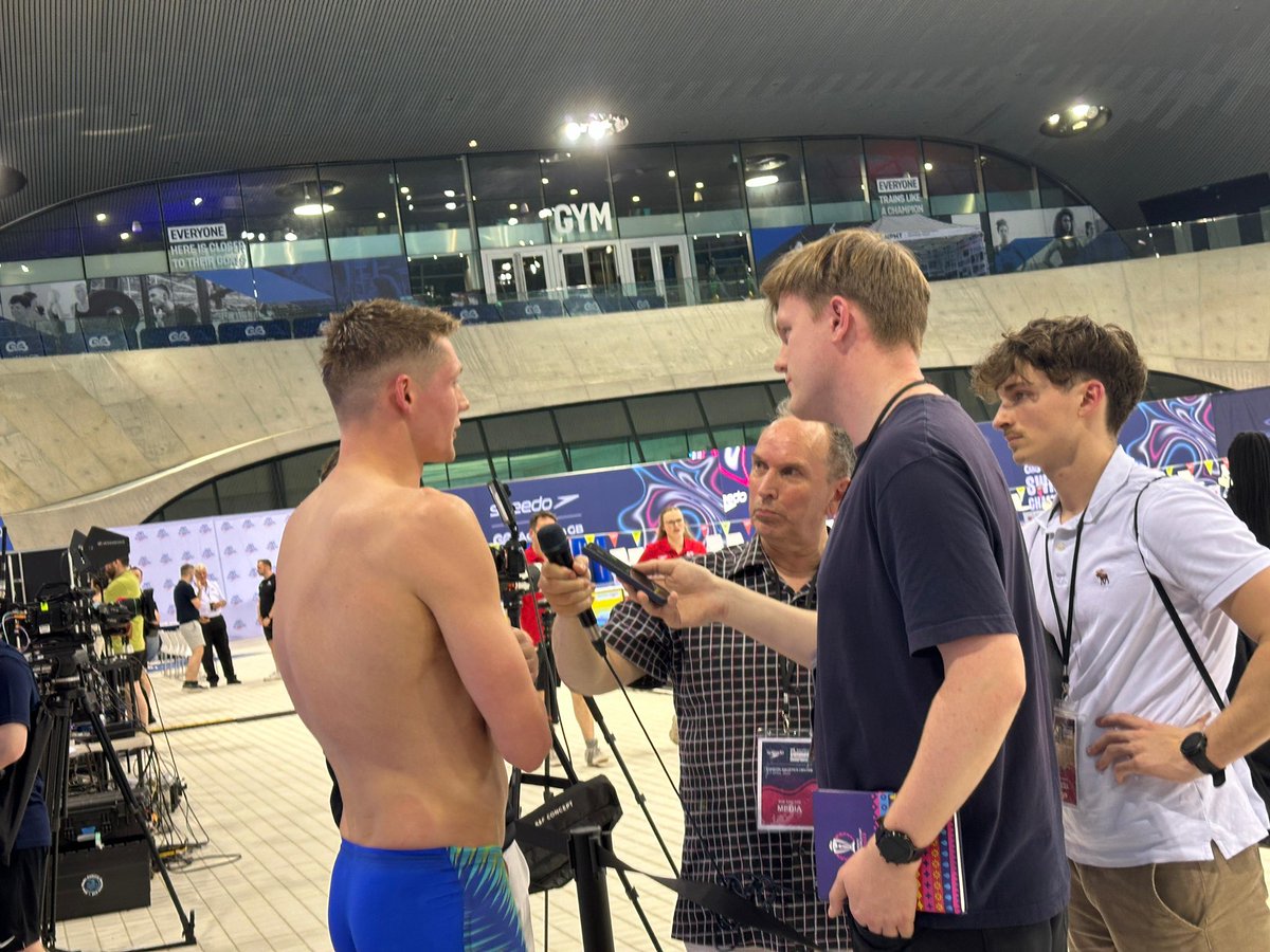 Hard for the stars to avoid Bob’s microphone @Dunks_Scott, as ever, gave some thoughtful answers. @Aquatics_GB @AquaticsCentre