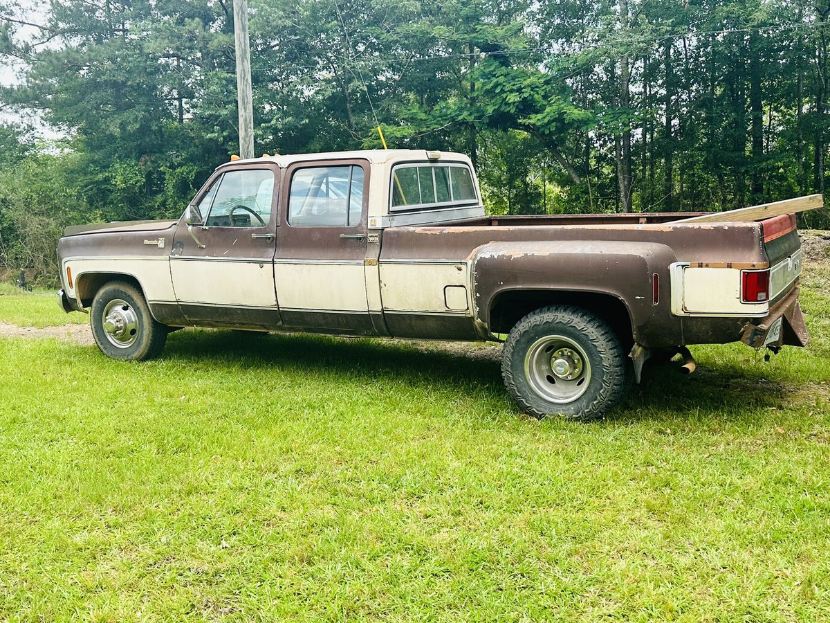 iCrushGoals's tweet photo. Buy this truck from me.
Free shipping for purchase over $100k 😜
Make me an offer I can’t refuse!
📍Mississippi
#Truck #Chevrolet #TruckSales #OldTrucks #ClassicTrucks #Antique #Vegas #Truckers #PickupTruck #Chevy #ChevyPickup https://t.co/2dRGg9YcXB