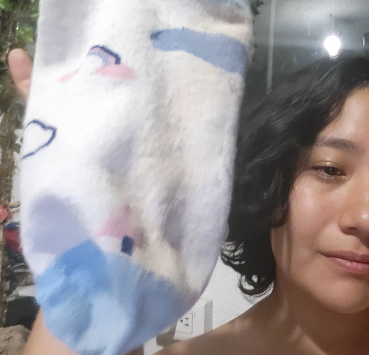SaintRomina's tweet photo. Are you going to smell my sock?

findom paypig cashcow humanatm whalesub finsub walletdrain sph footslave sellingcontent footworship https://t.co/XQNobGKJFn