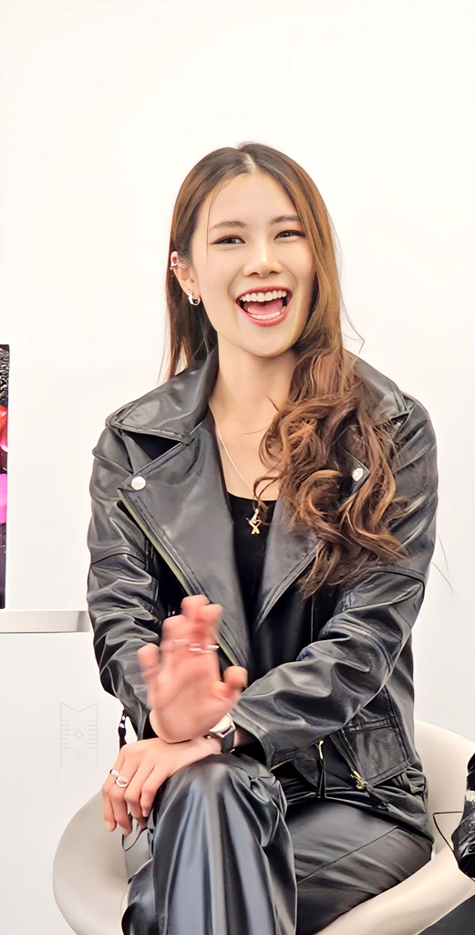 _sky___and's tweet photo. Keep Smiling. Keep Shining✨️

ROOTING FOR ANDA
#andaanunta
#AndaBeStrong https://t.co/6HjpSiFwFe