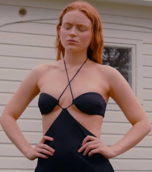 _1_line_review's tweet photo. #StrangerThings #StrangerThings5 #FearStreetPartOne1994 actress #sadiesink Sadie Sink in #BikiniBeauty #bikini #bikini recent pics https://t.co/4zuW8HFXs2