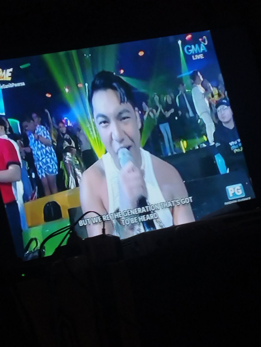 MasulaMichaella's tweet photo. So pogi 
STHostDARREN atKAPUSO
#DARREN @Espanto2001 https://t.co/Fo5VPTI8ma