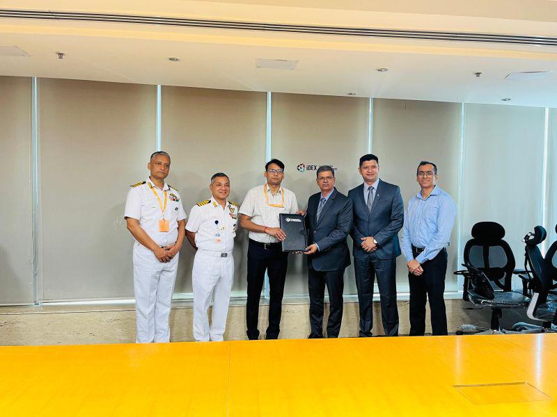 Signing of contract with @AstraPremier, Coimbatore, under #iDEX Open Challenge 9.0 towards Design & Development of Indigenous Aircraft Towbarless Battery Powered Tug for #IndianNavy. An indigenous traversing system for effective ground handling of aircraft, enhancing operation…