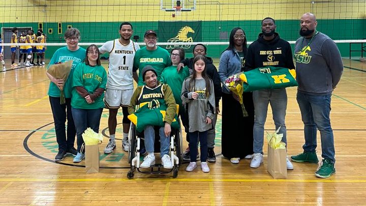 Thank you to Seniors Jordan Howard and Christian Webb for your hard work and commitment to Kentucky State men's volleyball!

#SeniorNight #KSUMVB