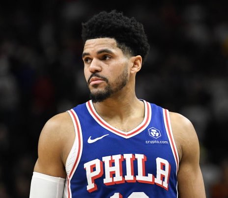 sixersgeo's tweet photo. BREAKING NEWS: 

NBA veteran Tobias Harris was APPREHENDED BY PHILADELPHIA POLICE this Friday. While the investigation is ongoing, sources say Harris was allegedly caught on camera "stealing packages" off the front porch of multiple Philadelphia homes

wow

(per @sixersgeo) https://t.co/TwSUWVgiiD