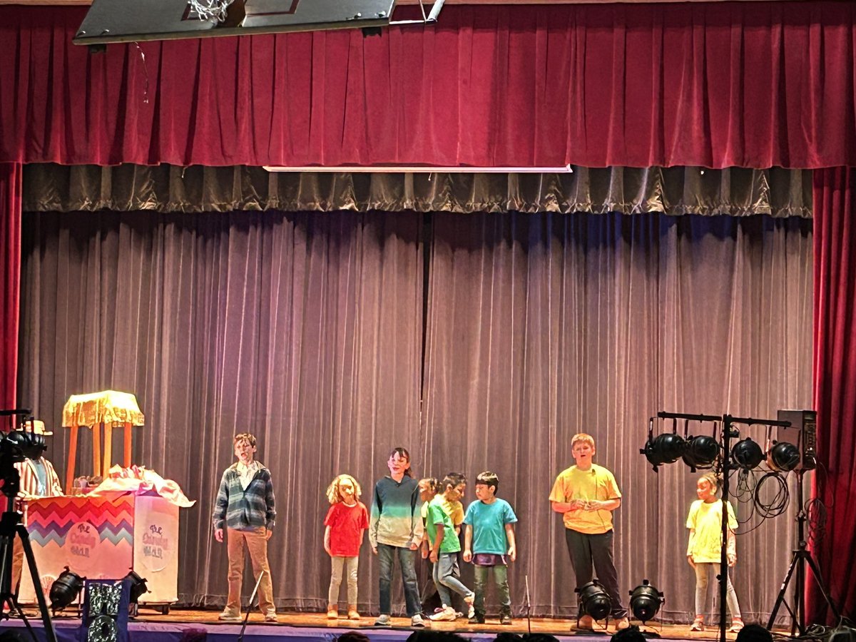 Tim Walker tweet media