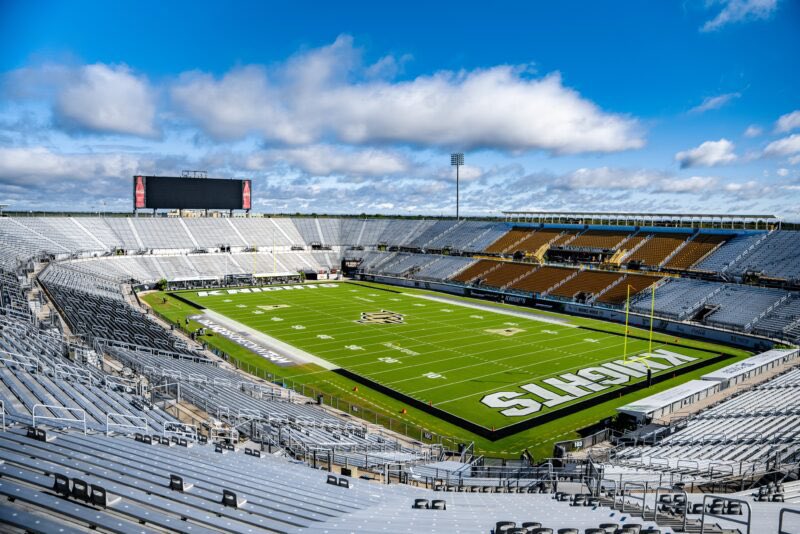I will be at UCF for a unofficial visit tomorrow April 6th @UCF_Football @JerisMcIntyre @CoachHinshaw