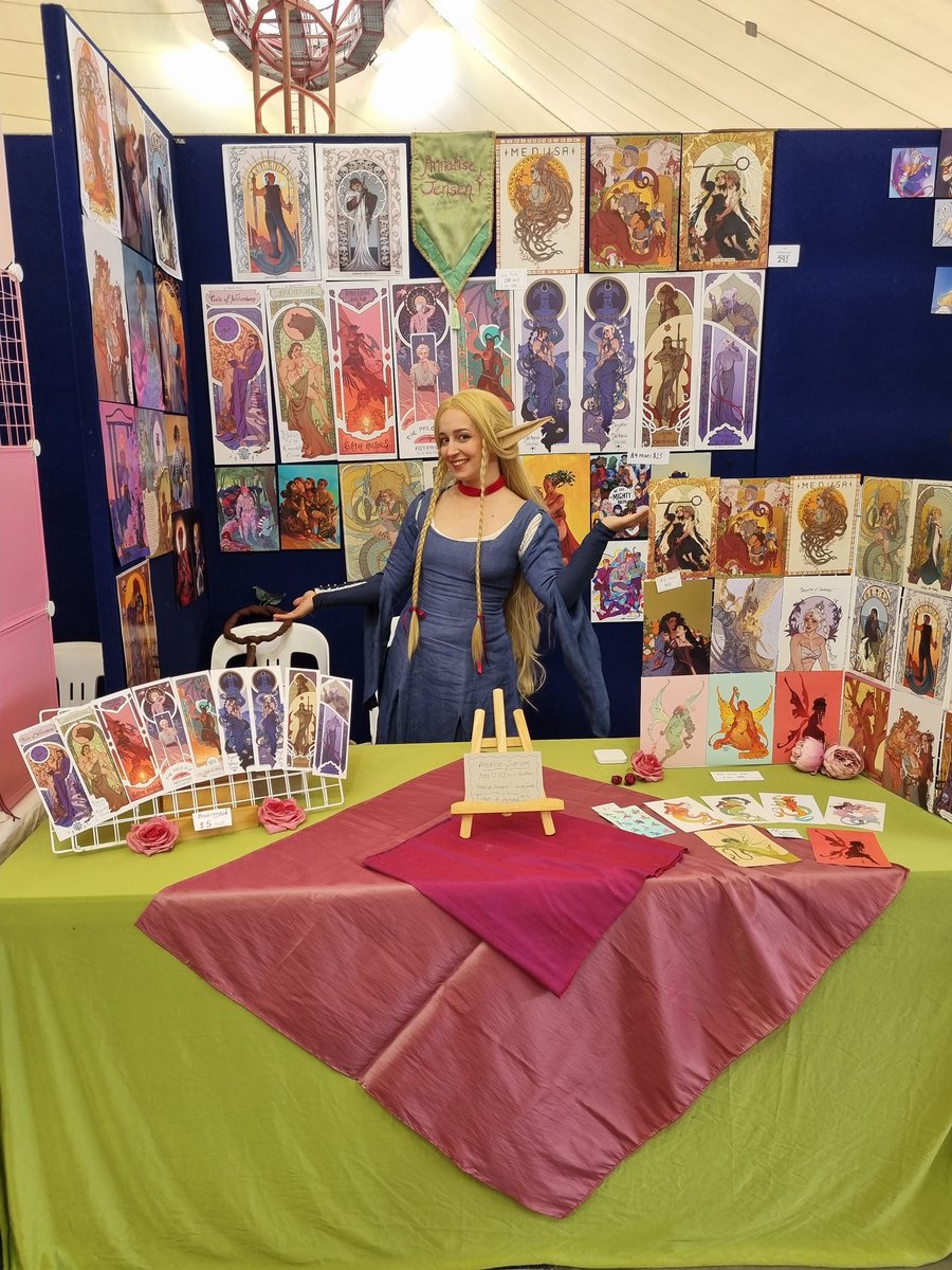 At table 291 at Melbourne Supanova, as Marcille this weekend! Come say hi! 💙💙💙