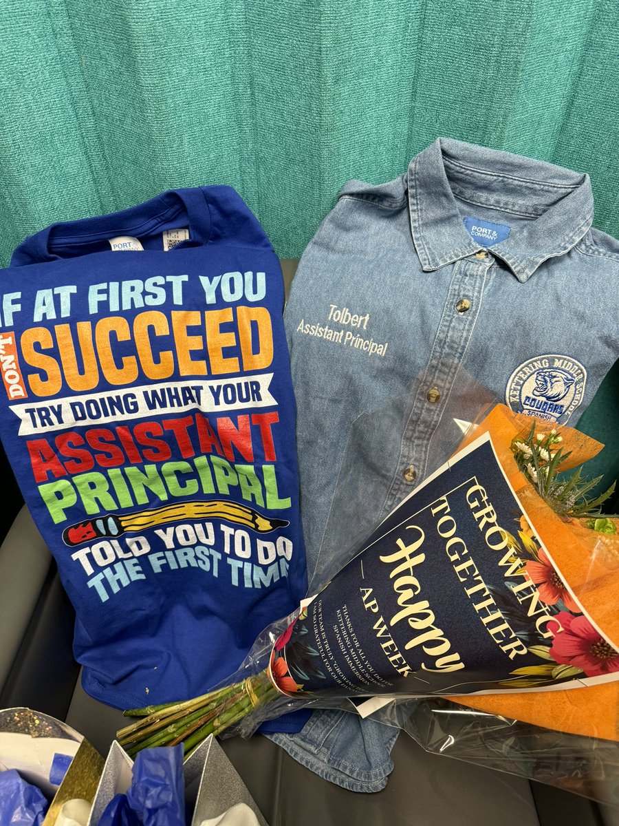 LTlovesMath's tweet photo. #APWeek24 at @KetteringMiddle has been a spectacular display of appreciation! 💙 Thank you @PRINCIPAL_KMS and team for the delicious meals, thoughtful cards/messages, and many gifts. I’m grateful to serve with such a dynamic, purposed and supportive team. https://t.co/7OlArXXpZt