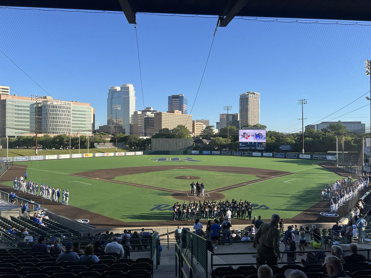 Join us! Owls and Tigers. 📺 ESPN+ ($) 📱💻 bit.ly/OwlsVarsityNet… 📱💻 bit.ly/ListenJP