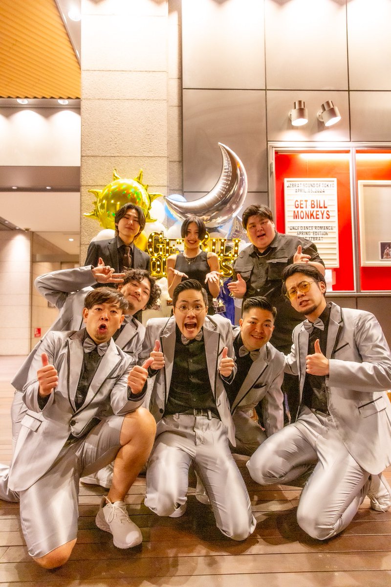 getbillmonkeys's tweet photo. 一夜明け。
Once Dance Romance!!!
THE END!!!!!

約２年ぶりのこの夜会。
お楽しみいただけましたか？

ご来場ありがとうございました。

あんな素敵な会場に
パジャマで登場してみました笑

そしてGBM HORNS(勝手に)
最高でしたね。

必ずまたいつの日か‼️

#ビルモン https://t.co/0AAjQw7iVg